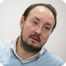 Антон Казарин